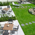 Garten und Terrassen der Apartments - Hotel Waldhusen